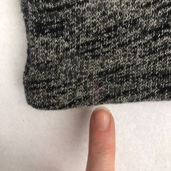 Levi's Women's Size Small Grey Full Zip Long Sleeve Knit Smocked Sweater Jacket - Picture 11 of 11